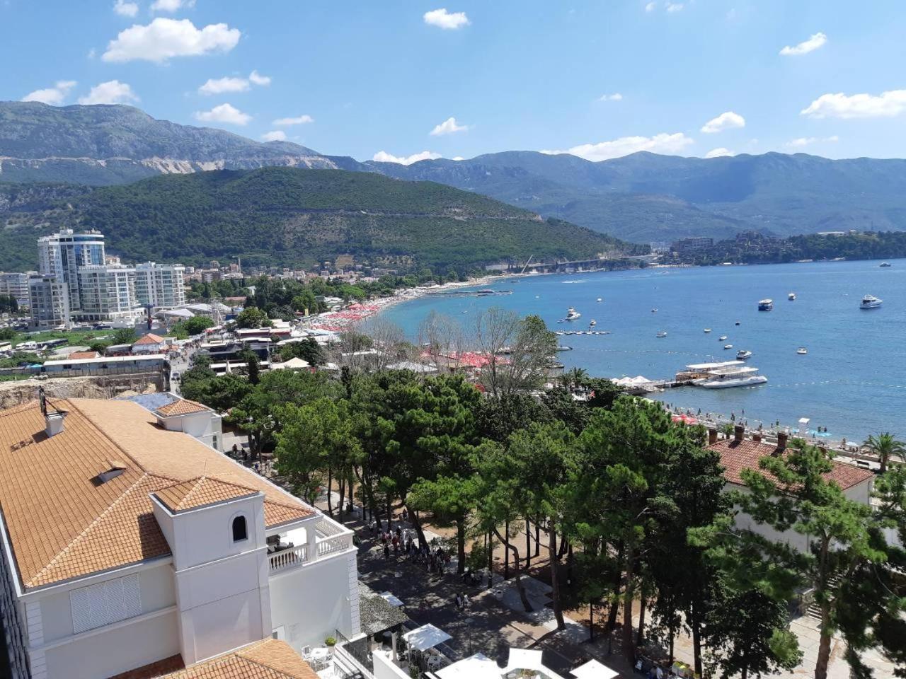 Stayinbudva *